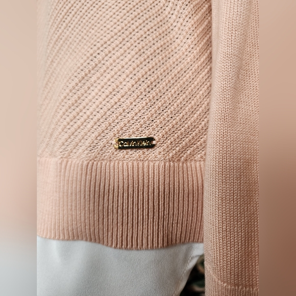 Calvin Klein sweater,  peach, small - Picture 3 of 6